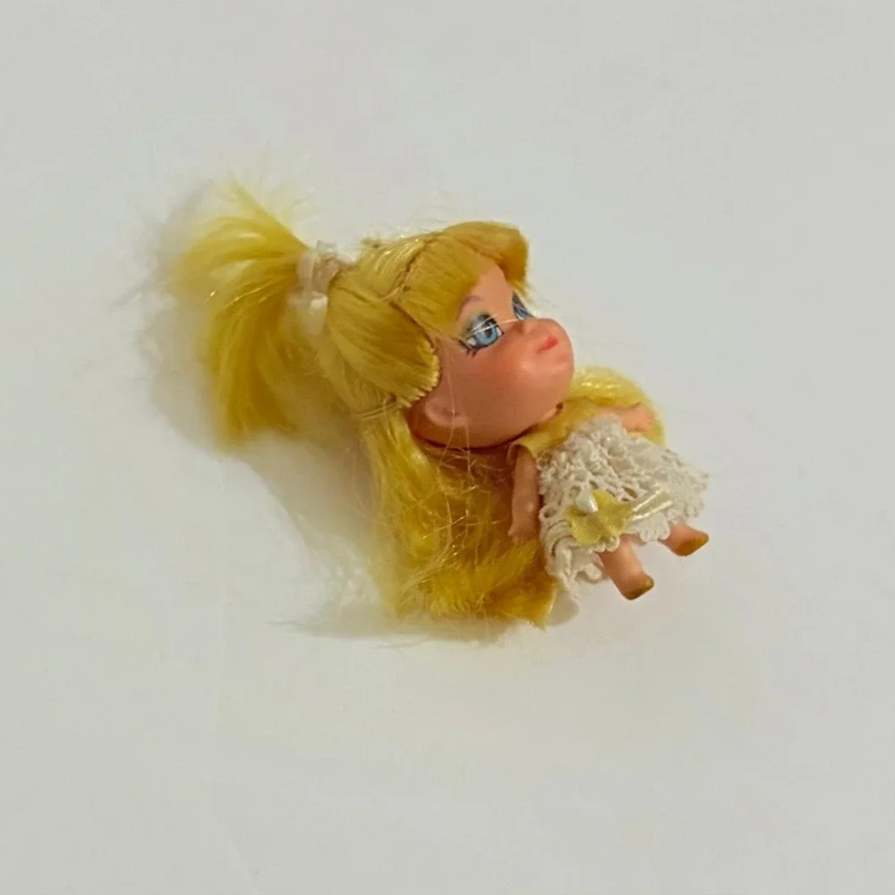 Vintage Mattel LIDDLE KIDDLES Honeysuckle Style 3704 Kiddle Kologne Doll 1968 2